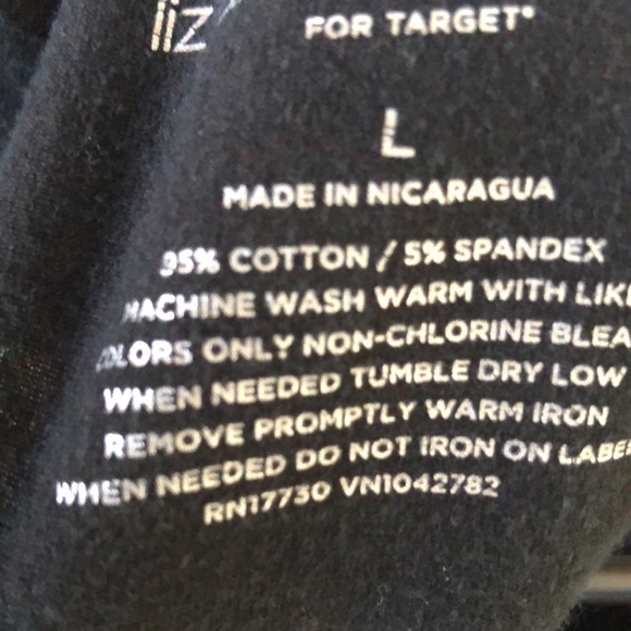 Liz Lange Maternity tee size L - Picture 4 of 4